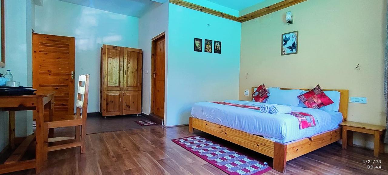 Tirthan Grand Riverside Banjar Luaran gambar