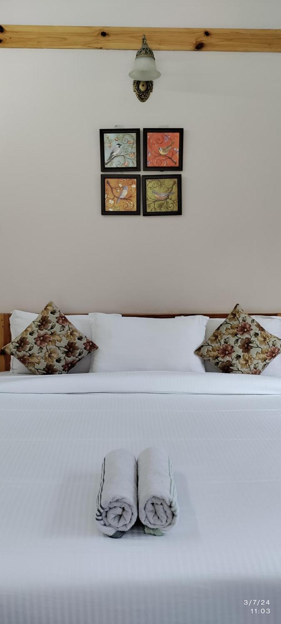 Tirthan Grand Riverside Banjar Luaran gambar